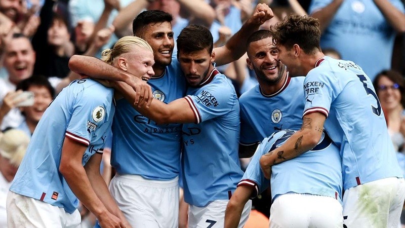 Man City đang lo lắng với làn sóng đòi ra đi của các sao trẻ 