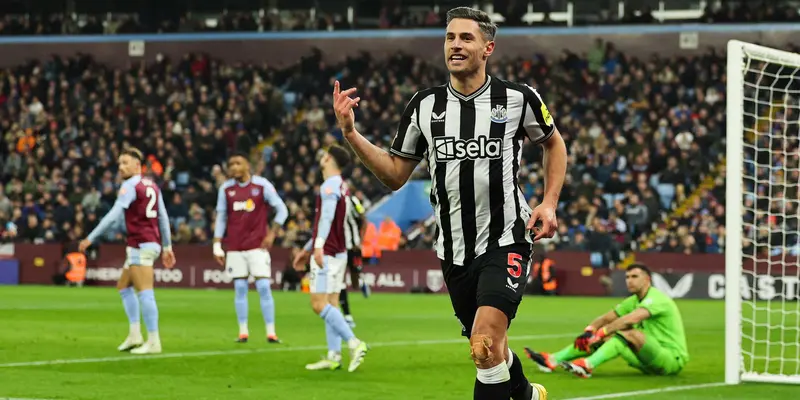 Soi Kèo Newcastle vs Aston Villa lúc 22h00 ngày 26/12