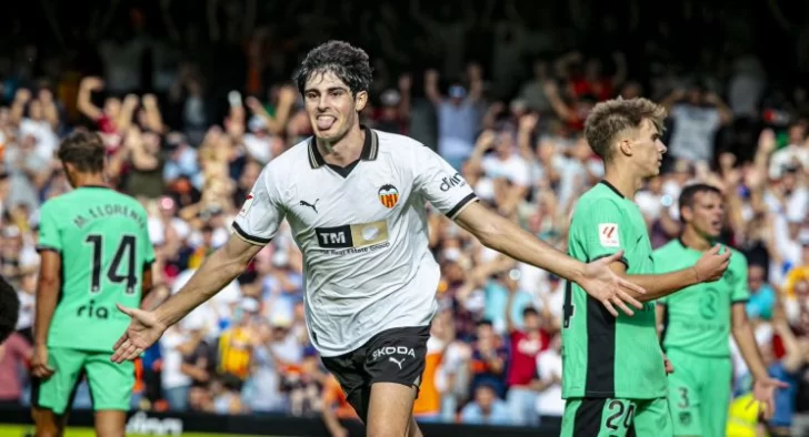 Soi Kèo Eldense vs Valencia lúc 03h00 ngày 8/1